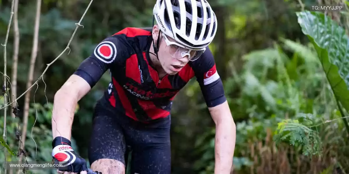 「错过直播?精彩回放随时看!📲订阅频道,精彩永不缺席!」